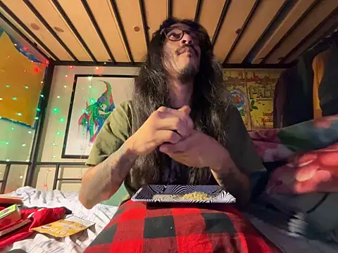 Snapshot of bigdickkane300 chatting on 29, 11, 2025 bigdickkane300 online show from 29, 11, 2025