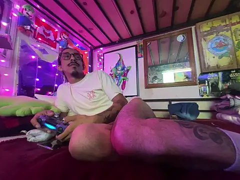 Snapshot of bigdickkane300 chatting on 28, 4, 2026 bigdickkane300 online show from 28, 4, 2026
