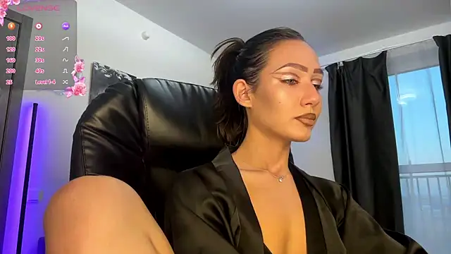 Snapshot of Lisa_Shultz chatting on 8, 10, 2025 Lisa Shultz online show from 8, 10, 2025