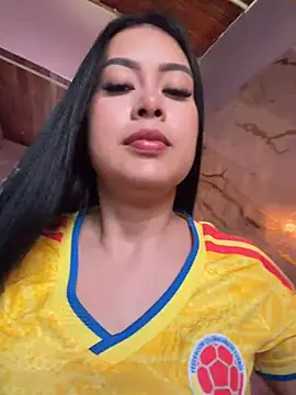 Snapshot of CrisMarulanda chatting on 17, 6, 2026 CrisMarulanda online show from 17, 6, 2026
