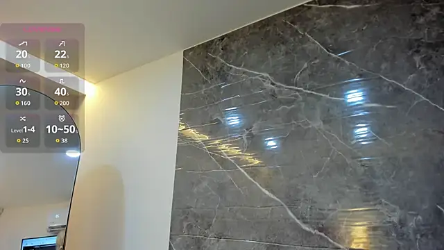 hinata dolly online show from 14, 4, 2026