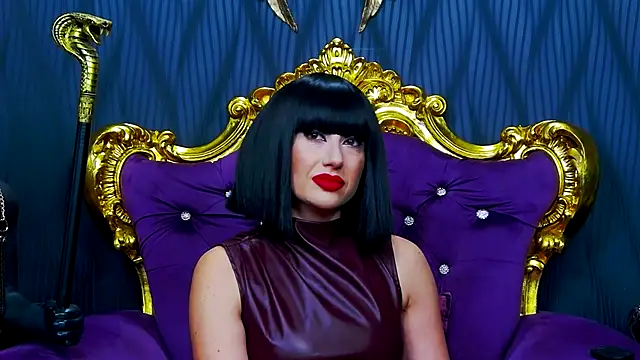 Snapshot of LaraMaeve chatting on 13, 11, 2025 LaraMaeve online show from 13, 11, 2025