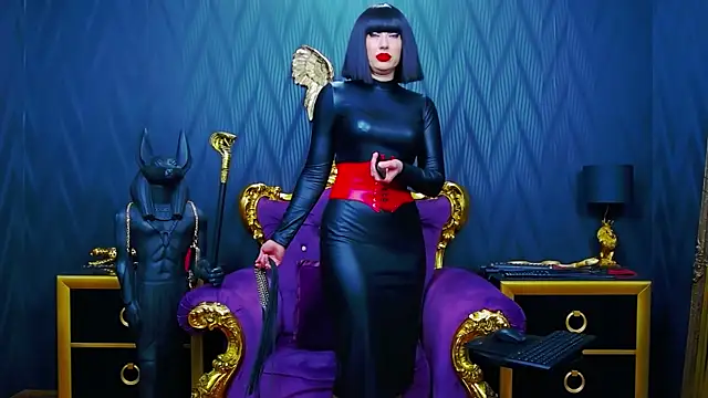 Snapshot of LaraMaeve chatting on 30, 11, 2025 LaraMaeve online show from 30, 11, 2025