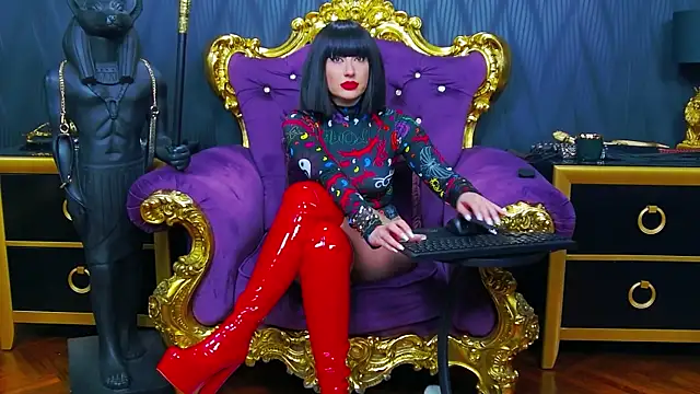 LaraMaeve online show from 14, 4, 2026