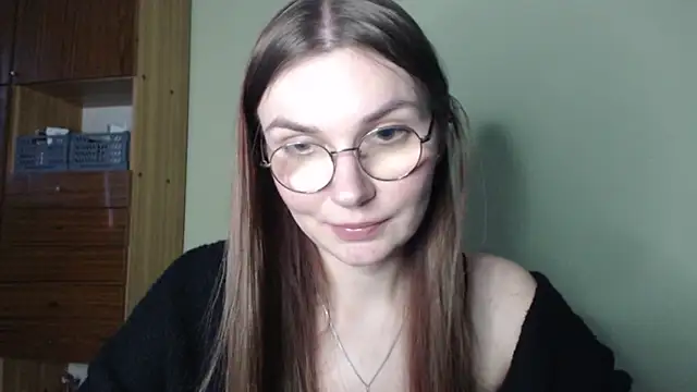 LooveELLYx online show from 18, 12, 2024