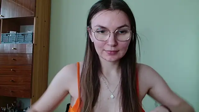 LooveELLYx online show from 17, 1, 2025