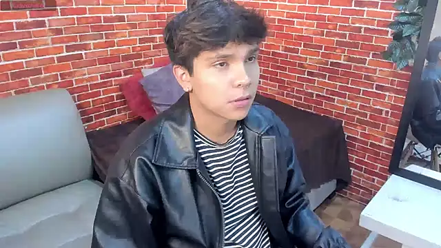 Thiago Kozak online show from 17, 7, 2026