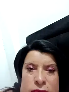 Snapshot of Hanna_Kieran chatting on 4, 10, 2025 Hanna Kieran online show from 4, 10, 2025