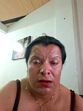 Snapshot of Hanna_Kieran chatting on 4, 11, 2025 Hanna Kieran online show from 4, 11, 2025