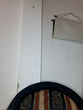 Snapshot of Hanna_Kieran chatting on 9, 11, 2025 Hanna Kieran online show from 9, 11, 2025