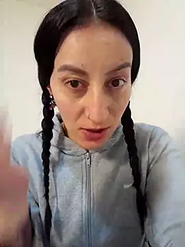 Snapshot of Oriana111 chatting on 24, 10, 2025 Oriana111 online show from 24, 10, 2025