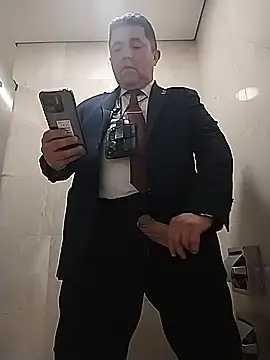 BigCristh79 online show from 3, 7, 2026