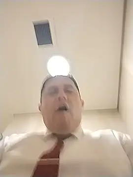 BigCristh79 online show from 5, 7, 2026