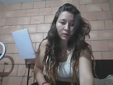 emilykresly online show from 15, 11, 2025