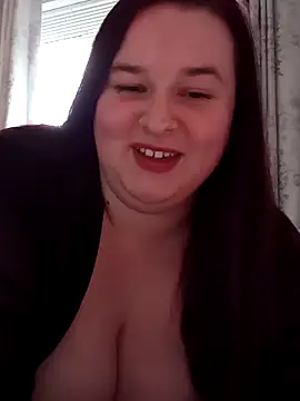 Curvaceouscarla online show from 4, 11, 2025