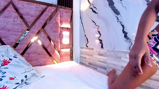 kandy bronw online show from 26, 3, 2026