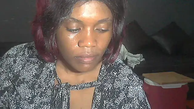 sexythae32 online show from 16, 11, 2025