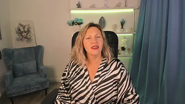 Snapshot of NinaStarle chatting on 20, 9, 2025 NinaStarle online show from 20, 9, 2025