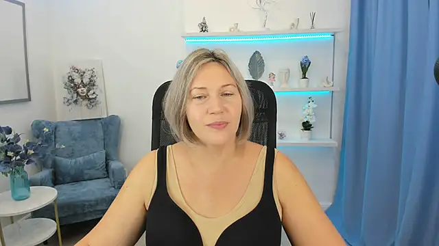 Snapshot of NinaStarle chatting on 24, 9, 2025 NinaStarle online show from 24, 9, 2025