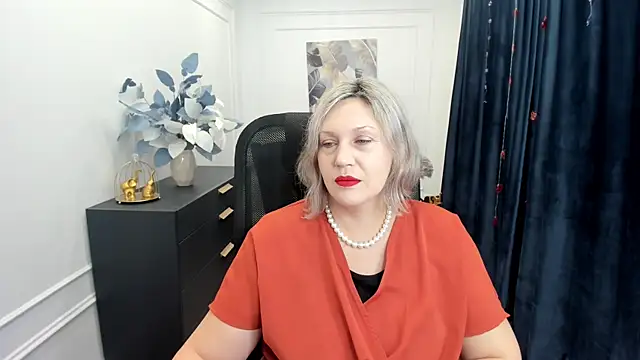 Snapshot of NinaStarle chatting on 22, 11, 2025 NinaStarle online show from 22, 11, 2025