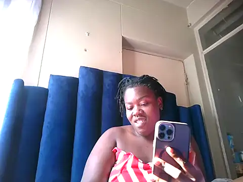 Big-Batty-Gyal20 online show from 11, 6, 2026