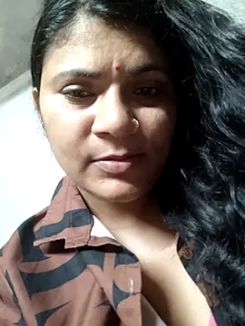 Snapshot of couple_71 chatting on 19, 7, 2026 couple 71 online show from 19, 7, 2026