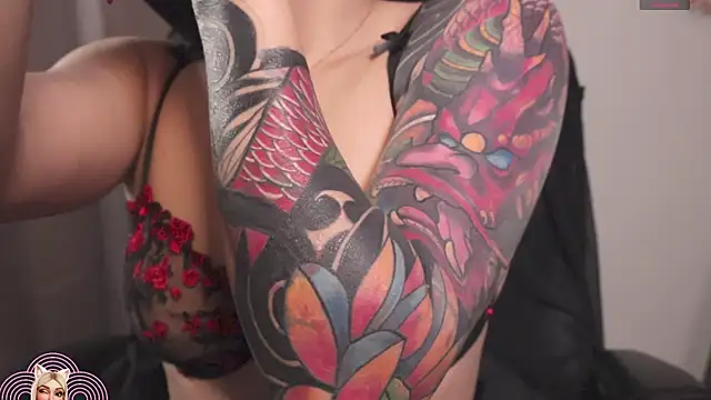 Snapshot of Miila_snow chatting on 4, 11, 2025 Miila snow online show from 4, 11, 2025