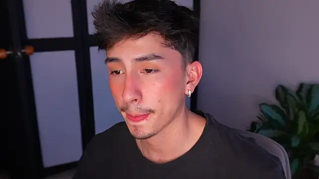 sweettaaron01 online show from 6, 7, 2026