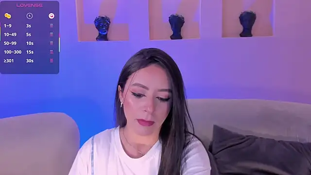 Snapshot of IsabellaMoreau chatting on 20, 9, 2025 IsabellaMoreau online show from 20, 9, 2025