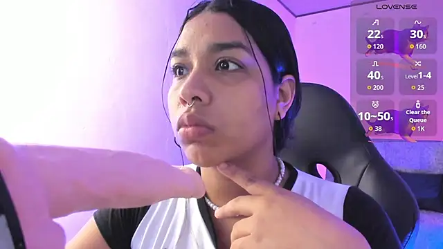 Snapshot of giselle_upp chatting on 20, 9, 2025 giselle upp online show from 20, 9, 2025