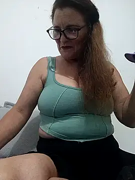 Snapshot of florecita_69 chatting on 30, 4, 2026 florecita 69 online show from 30, 4, 2026