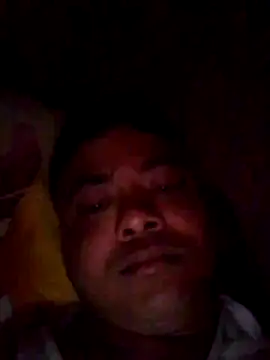 Snapshot of CatchingBouquet chatting on 18, 11, 2025 CatchingBouquet online show from 18, 11, 2025