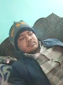 Snapshot of CatchingBouquet chatting on 2, 2, 2026 CatchingBouquet online show from 2, 2, 2026