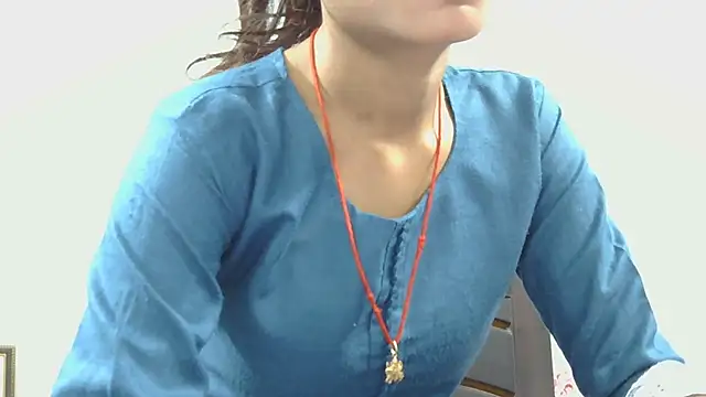 Aarti misty71 online show from 12, 10, 2025