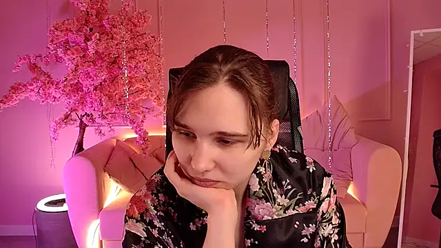 TessaMill online show from 4, 3, 2026