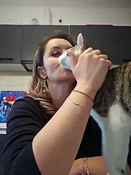 SeductiveMom online show from 13, 1, 2025