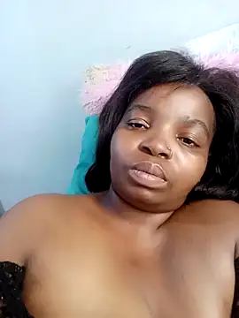 ShySexyBaddiexx online show from 27, 11, 2025