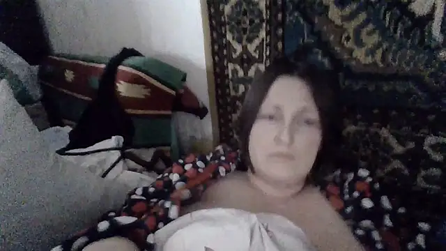 Snapshot of AllaSowinskaya chatting on 28, 11, 2025 AllaSowinskaya online show from 28, 11, 2025