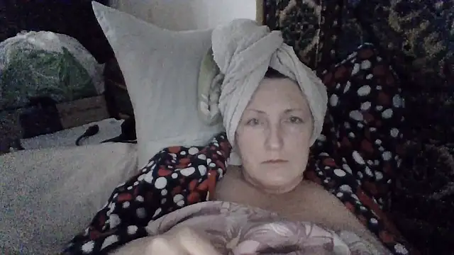 Snapshot of AllaSowinskaya chatting on 29, 11, 2025 AllaSowinskaya online show from 29, 11, 2025