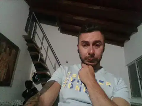 Snapshot of deibyzapata chatting on 1, 11, 2025 deibyzapata online show from 1, 11, 2025
