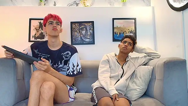TWINKS FRIENDS online show from 28, 5, 2026