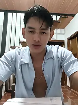 Snapshot of Hiroshi_Shen chatting on 24, 10, 2025 Hiroshi Shen online show from 24, 10, 2025