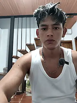 Snapshot of Hiroshi_Shen chatting on 21, 11, 2025 Hiroshi Shen online show from 21, 11, 2025