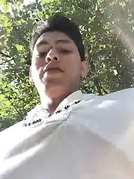 Snapshot of Hiroshi_Shen chatting on 9, 4, 2026 Hiroshi Shen online show from 9, 4, 2026