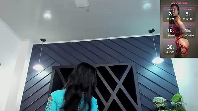 zoe martins  online show from 20, 11, 2025