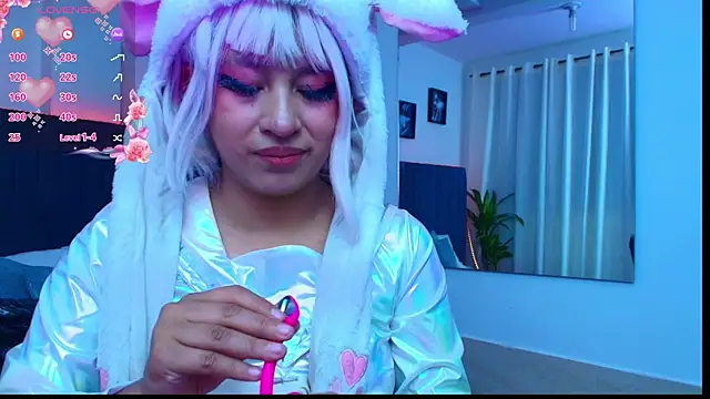 NELLYAZUMI online show from 9, 9, 2025