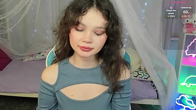 EmilyChaves online show from 30, 11, 2025