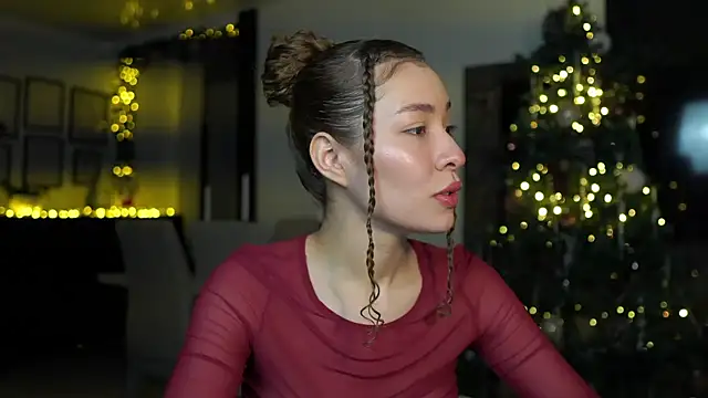 isabella-garcia- online show from 20, 12, 2025