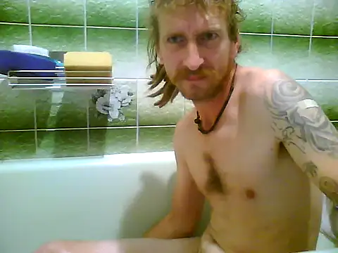 Snapshot of KokosMartin chatting on 12, 9, 2025 KokosMartin online show from 12, 9, 2025