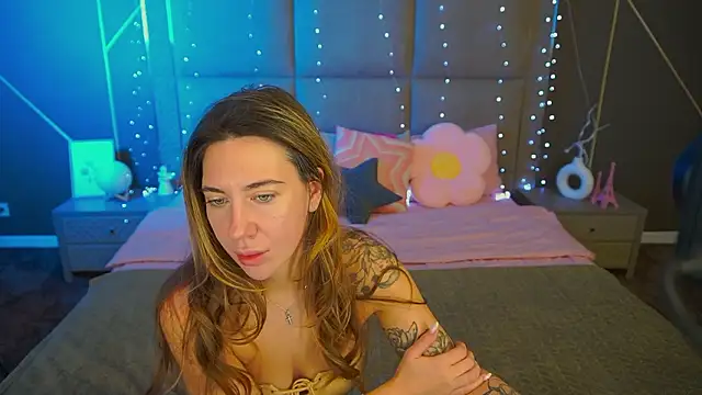 KateShanny online show from 2, 2, 2026